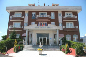 Отель Hotel Camino Real  Вальдефресно